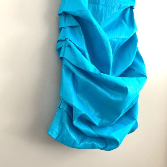 ***SOLD***SOLD***LE CHÂTEAU Néon Blue One Shoulder Cocktail Dress M - Picture 6 of 8
